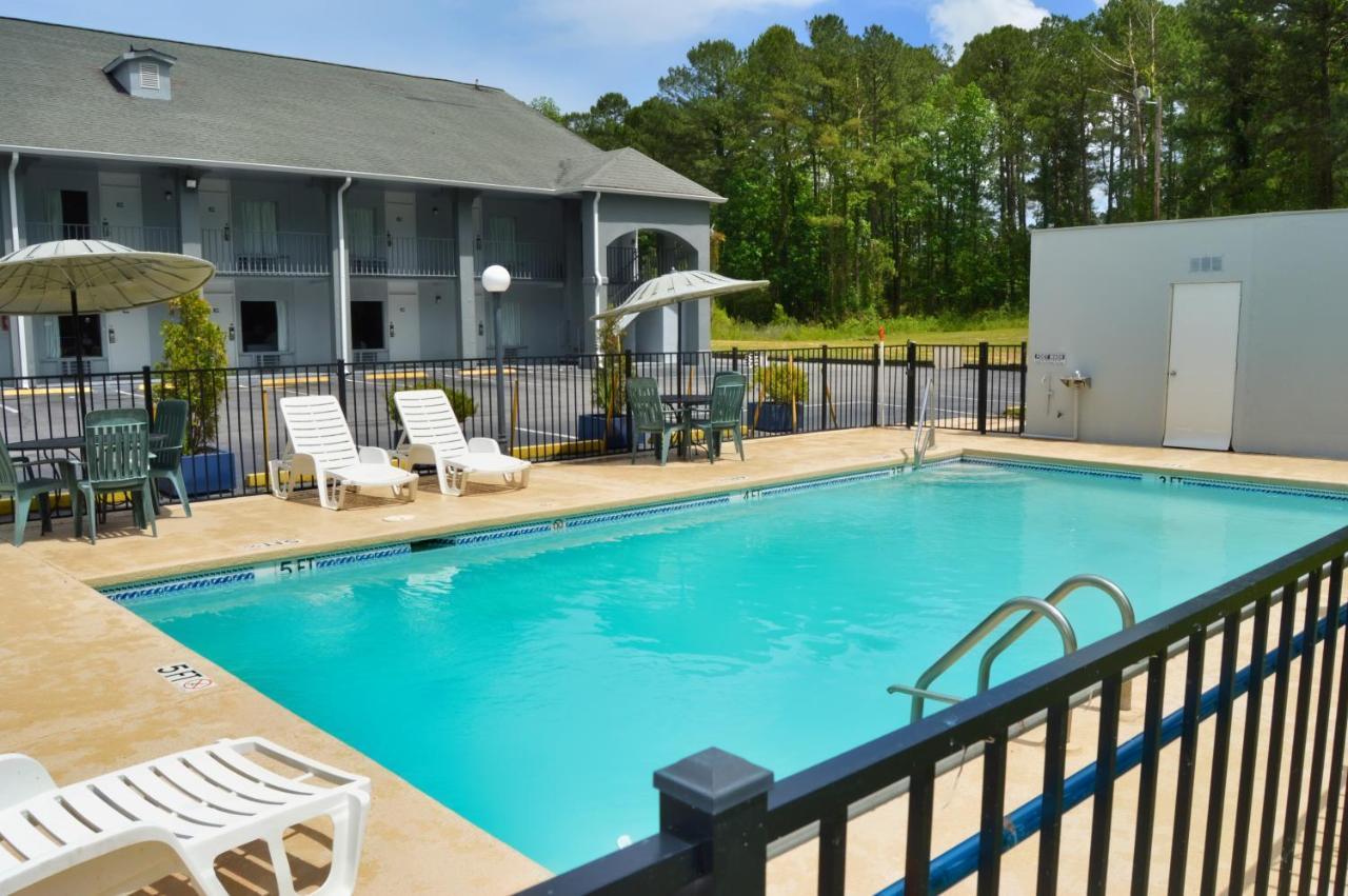 Americas Best Value Inn Hardeeville Exterior foto
