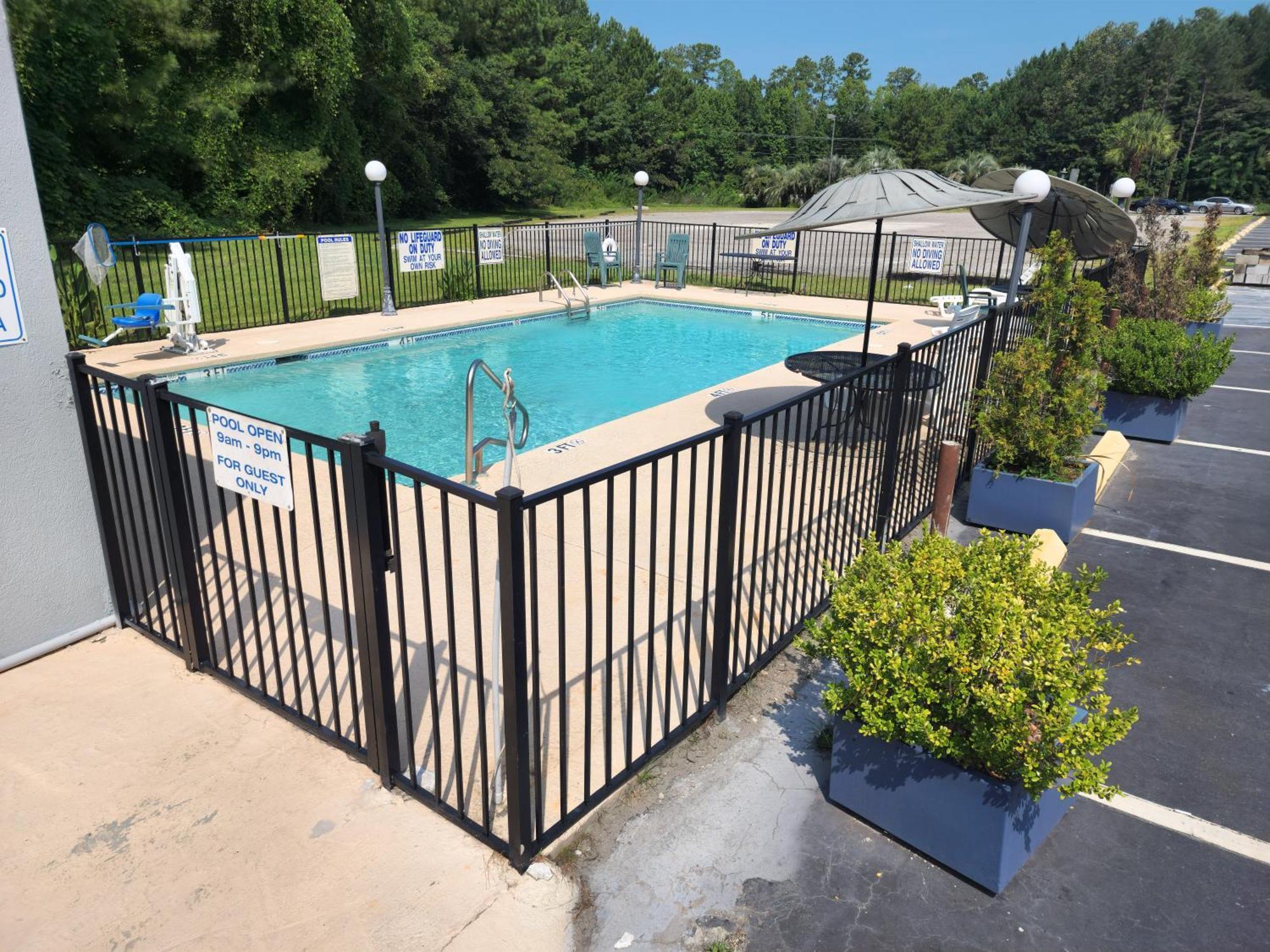 Americas Best Value Inn Hardeeville Exterior foto